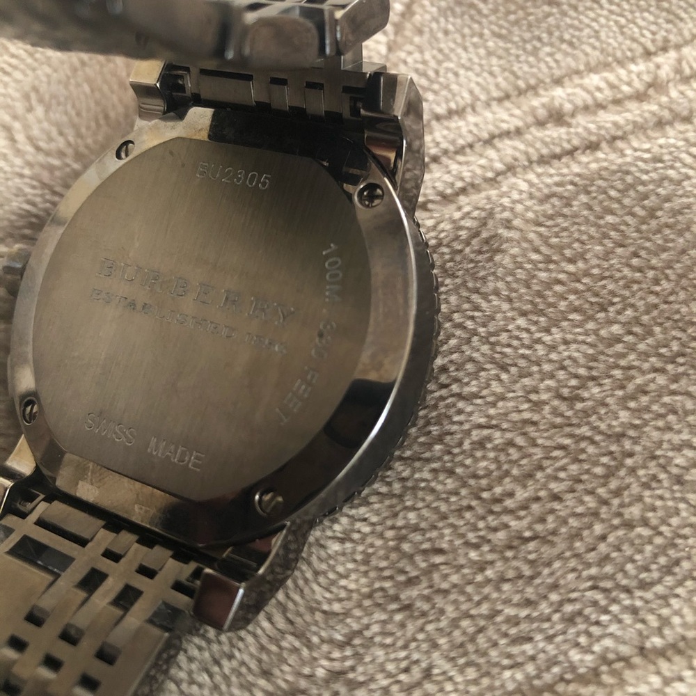 Burberry Men’s Trench Watch - Picture 3 of 4